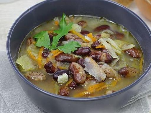 Пасуля з квашеною капустою